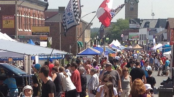 Downtown Dundas Buskerfest